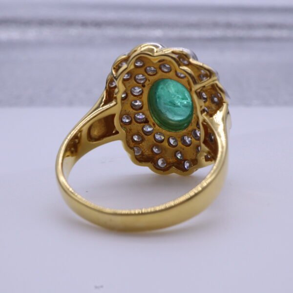 V2 "Mon Emeral" 18K Yellow Gold Ring with Emeral and Diamonds - Image 3