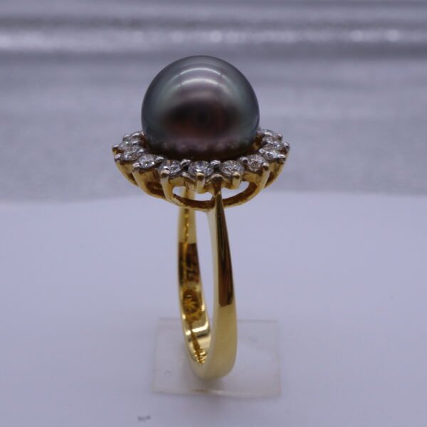 TD8790 "Black Pearl" 18K Yellow Gold Ring with Pearl and Diamonds - Image 5