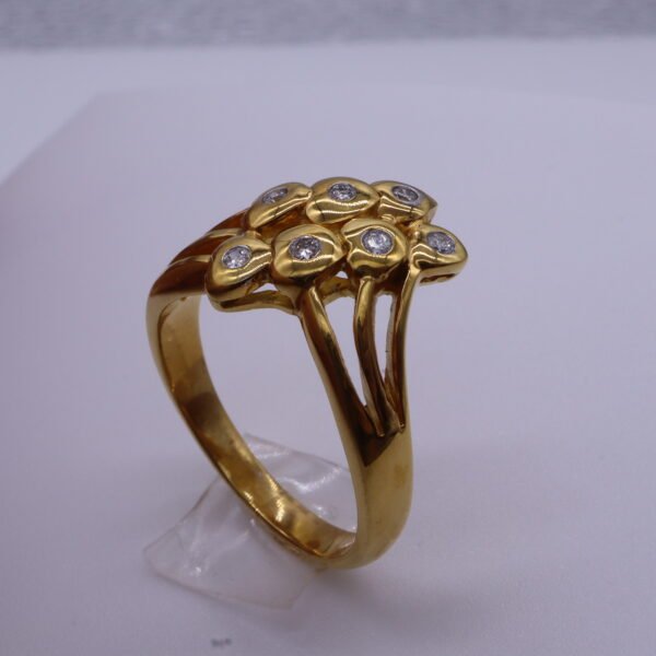 TD8344 "Orchid" 18K Yellow Gold Ring with Diamonds - Image 4