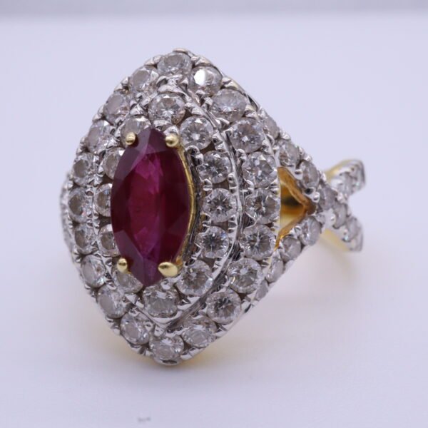 B2 "Mon Ruby" 18K Yellow Gold Ring with Ruby and Diamonds - Image 4