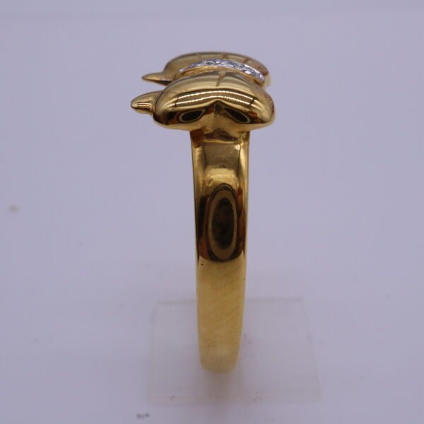 TD8277 "Ribbon" 18K Yellow Gold Ring with Diamonds - Image 4