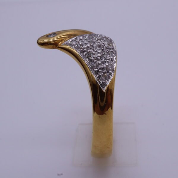 TD8345 18K Yellow Gold Ring with Diamonds - Image 5