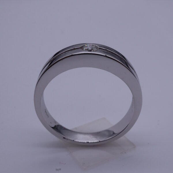 TD8751 18K White Gold Ring with Diamonds - Image 3