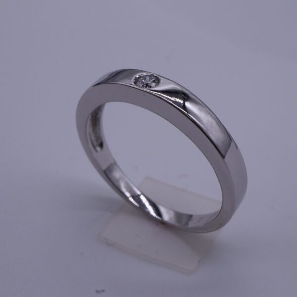 TD8738 18K White Gold Ring with Diamond - Image 3
