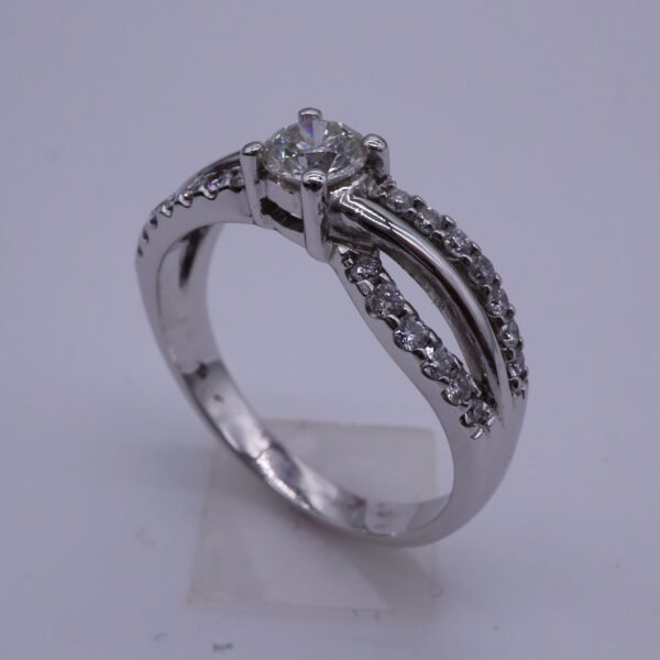 TD8793 "TWISTER" 18K White Gold Ring with Diamonds - Image 4