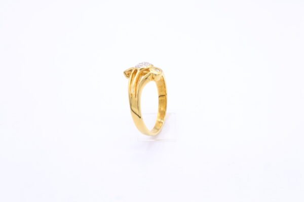 TD8315 "Heart" 18K Gold Ring with Diamonds - Image 4