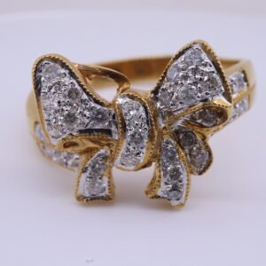 Z383 "Ribbon" 18K Gold Ring with Diamonds