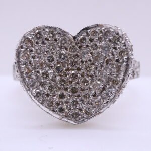 Z1369 "White Heart" 18K White Gold Ring with Diamonds